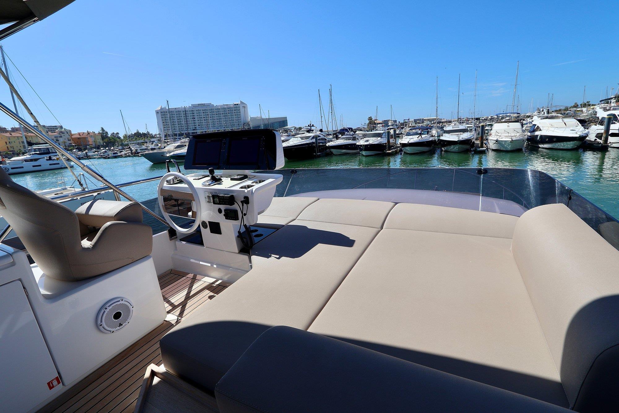 2023 FERRETTI YACHTS 500 
